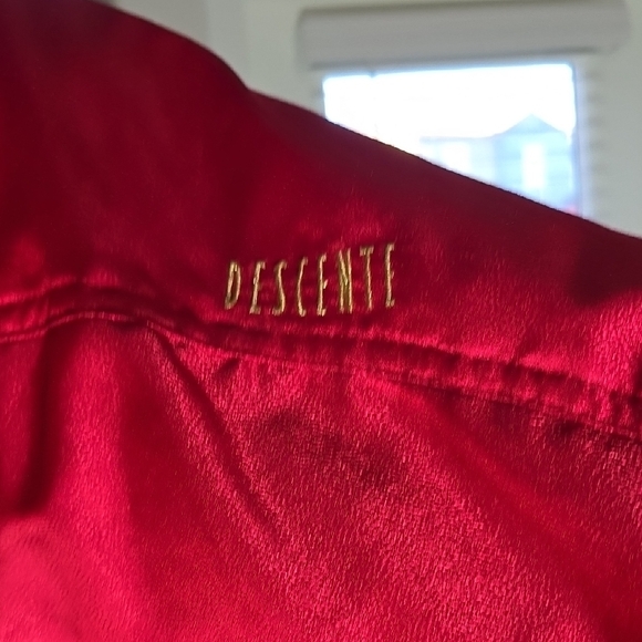 Descente Graphic Label Jacket - Picture 4 of 8
